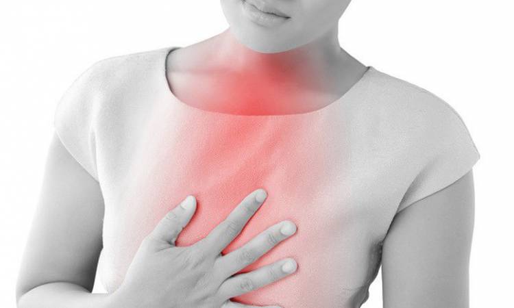 Nặng ngực khó thở là bệnh gì? Giải đáp của bác sĩ chuyên khoa ngực
